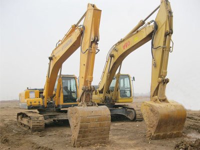 洛陽(yáng)挖掘機(jī)租賃